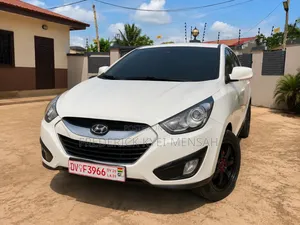 Hyundai Tucson 2012 White