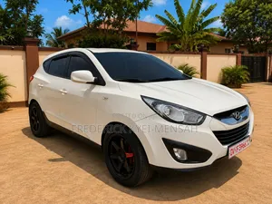 Hyundai Tucson 2012 White