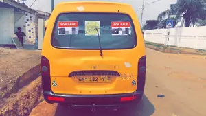 Hyundai H-100 1999 Yellow