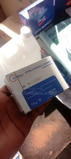Surgical Blade (Scalpel Blade)
