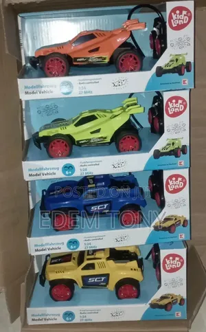 Kidland Branded Dune Blasters Radio-Controlled Buggies in 1:24 Scale