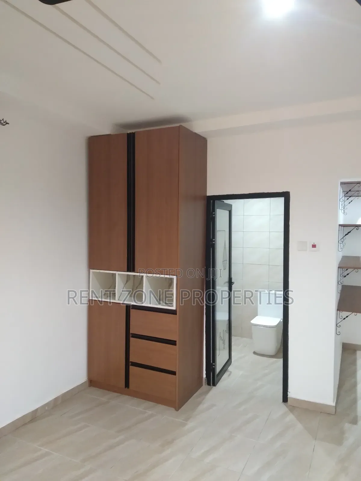2bdrm Apartment in Ofankor for rent