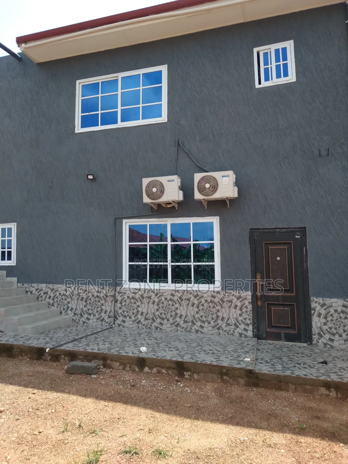 3bdrm Apartment in Ofankor for rent