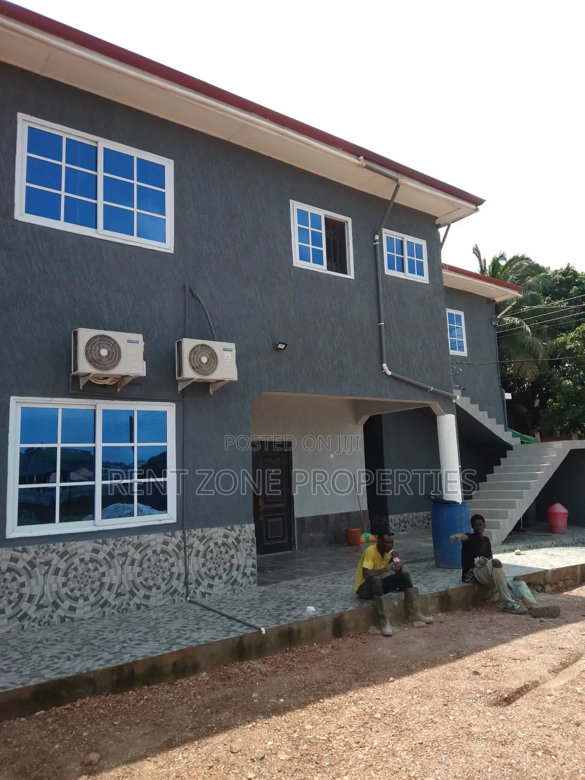 3bdrm Apartment in Ofankor for rent