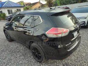 Nissan Rogue SV AWD 2016 Black