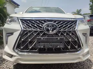 Toyota Fortuner 2.7 AWD 2018 White