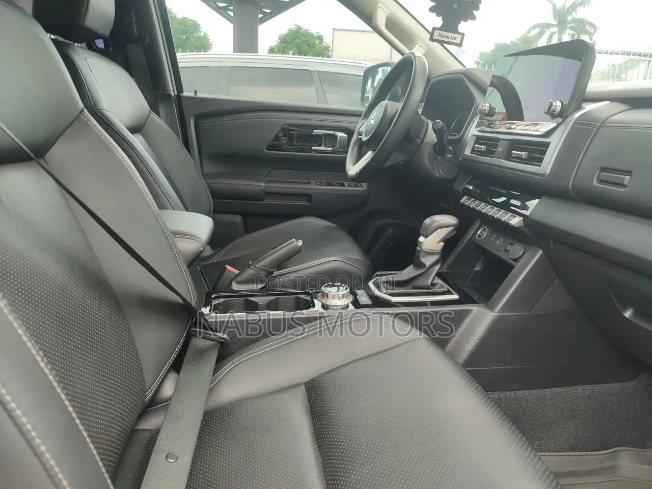 Mitsubishi L200 2025 Gray