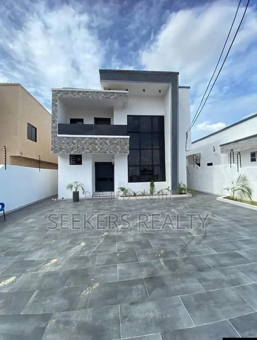 4bdrm House in Seekers Realty, Lashibi for sale