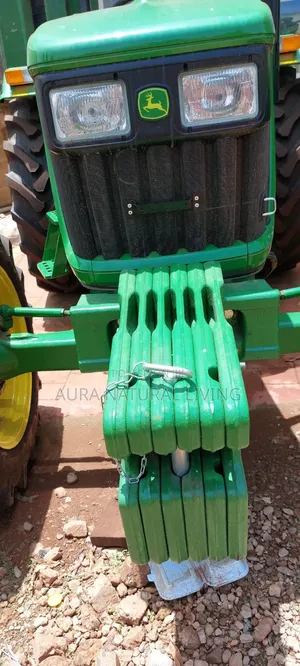 John Deere 65hp 4wd Tractor