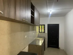 2bdrm House in Blaka Properties, Cold Store for rent
