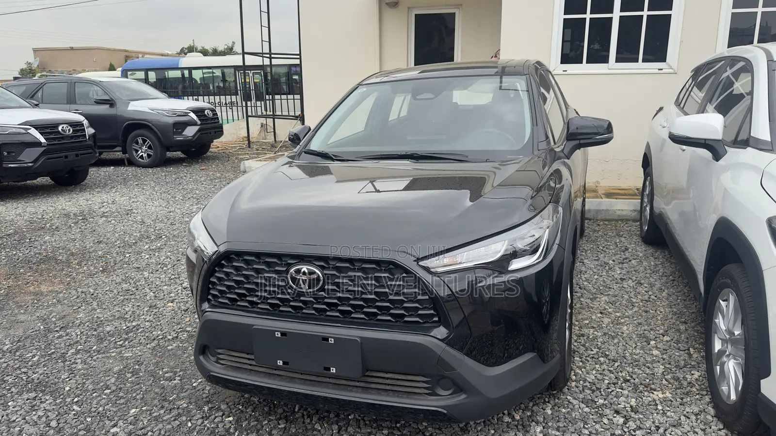 New Toyota Corolla Cross 2025 Black