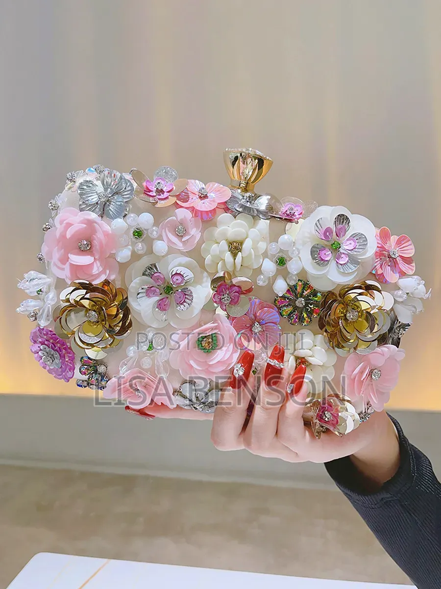 Ladies' Luxury Floral Designed Purse
