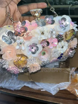 Ladies' Luxury Floral Designed Purse