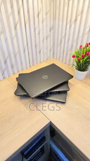 Laptop Dell Latitude 5400 8GB Intel Core i5 SSD 256GB