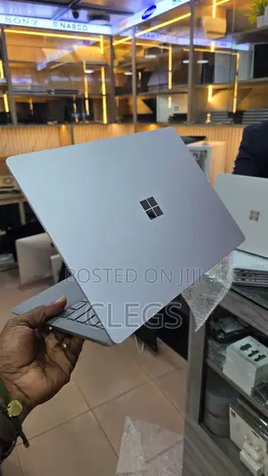 Laptop Microsoft Surface Laptop 3 8GB Intel Core i5 SSD 256GB