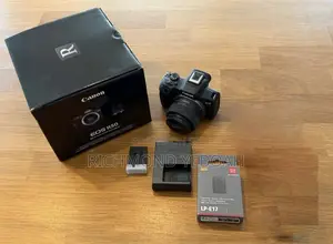 Canon Eos R50