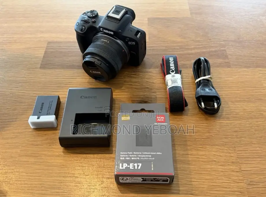 Canon Eos R50