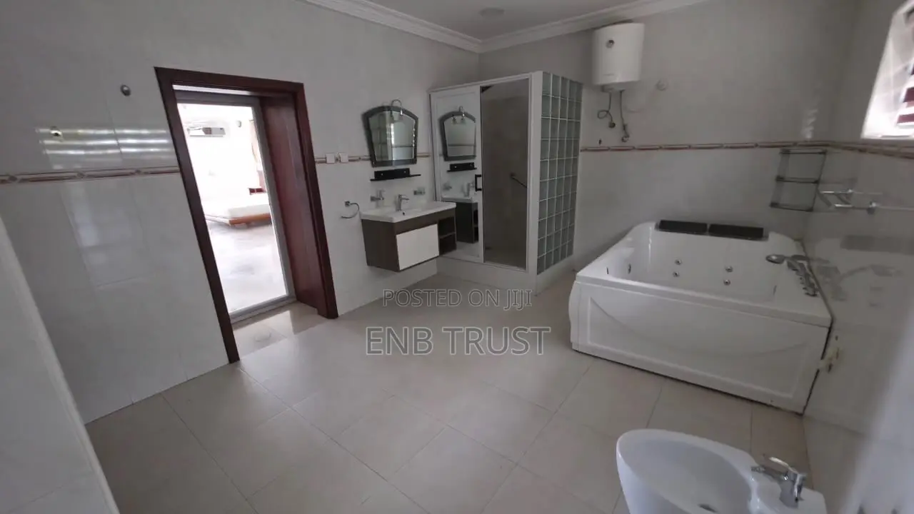 4bdrm House in Cantonments, US Embassy Area for rent