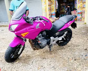 Honda CB 2009 Pink