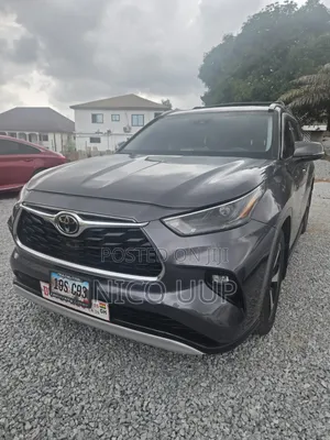 Toyota Highlander 2022 Gray