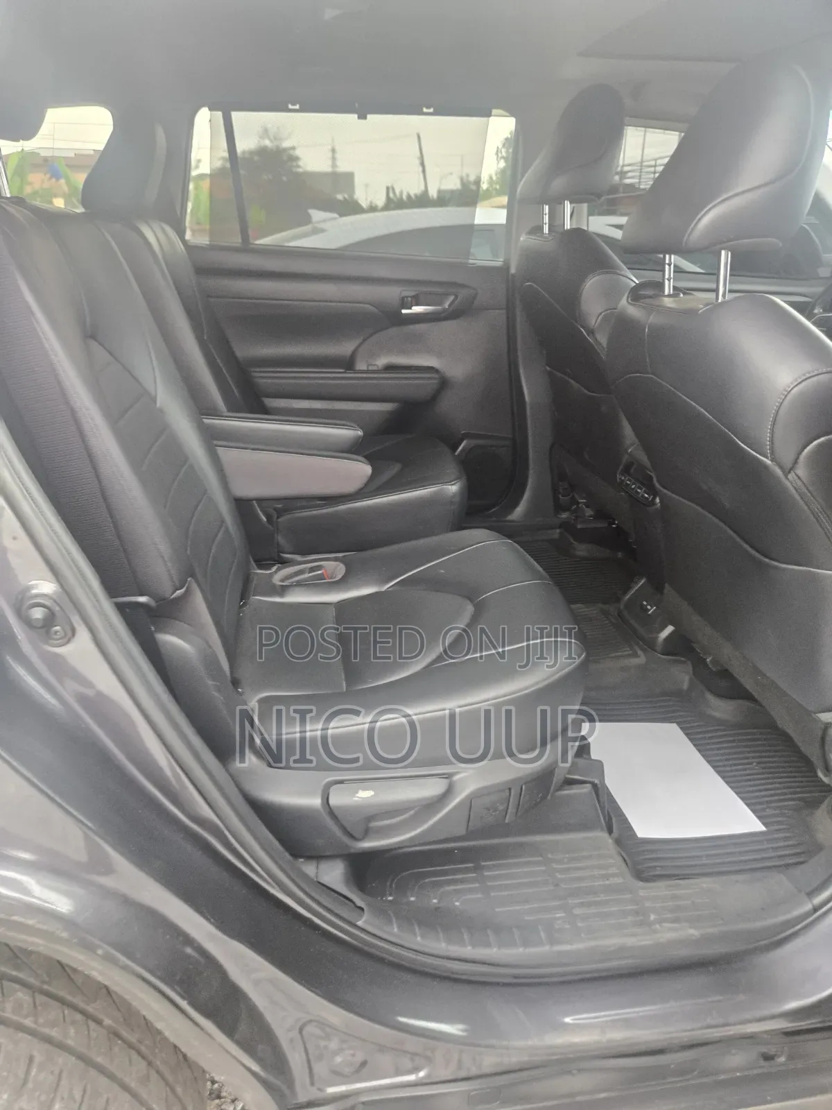 Toyota Highlander 2022 Gray