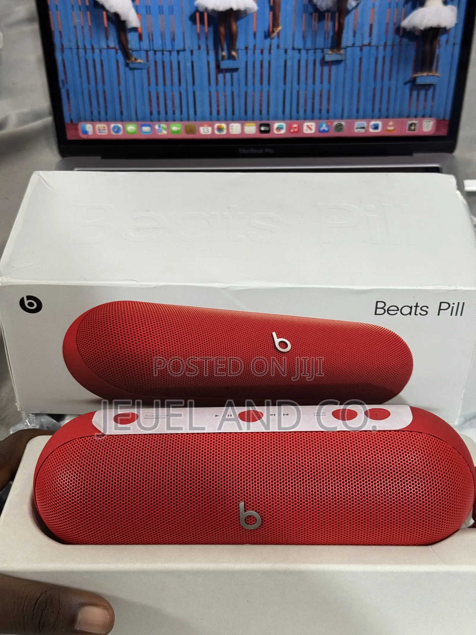 Beats Pill Wireless Bluetooth Speaker (Latest Model) - (Statement Red)