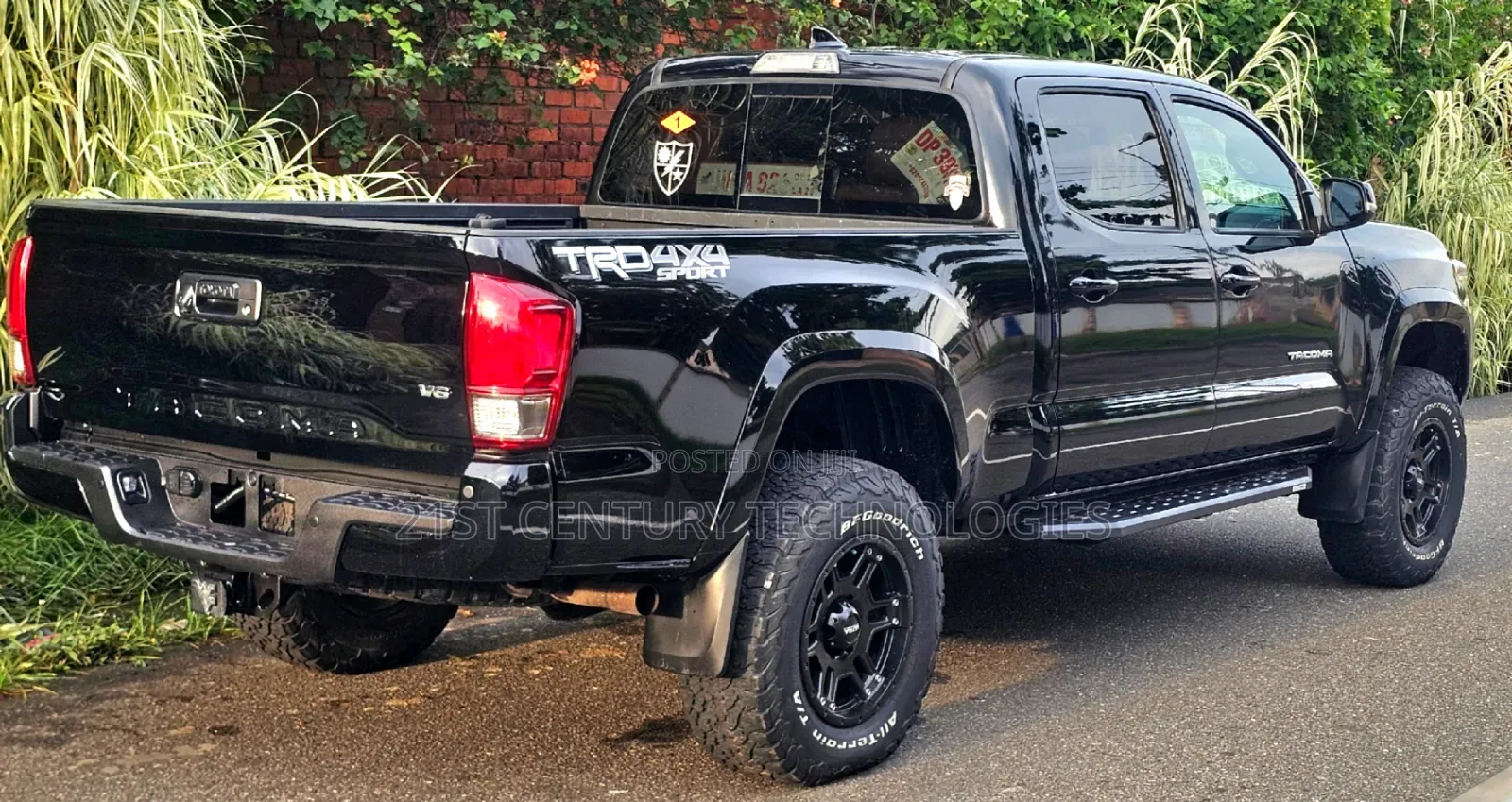 Toyota Tacoma 2017 Black