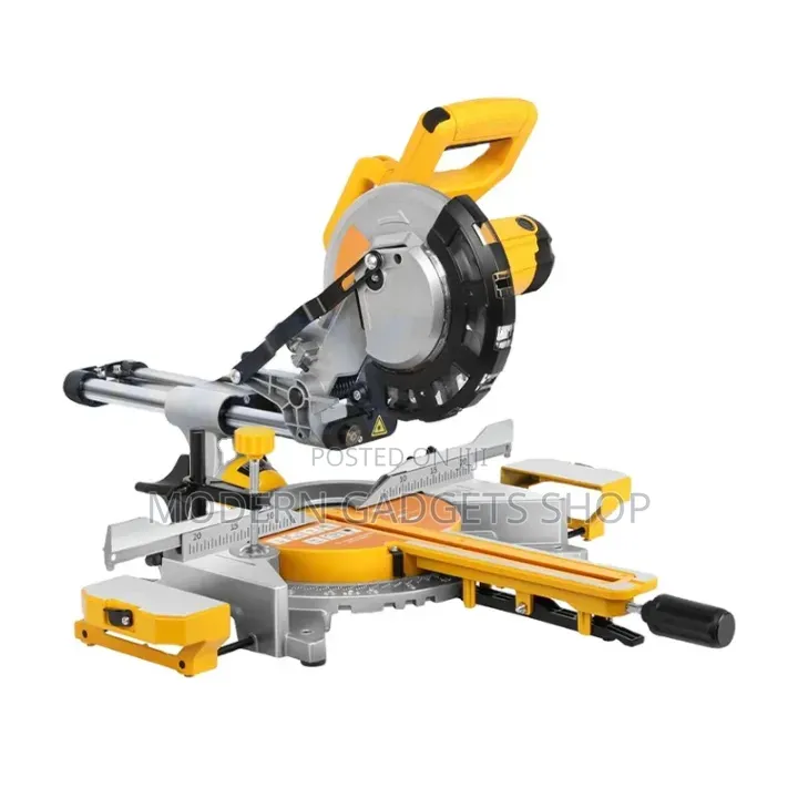Reliable Electric Miter Saw – Clean Accurate Cuts