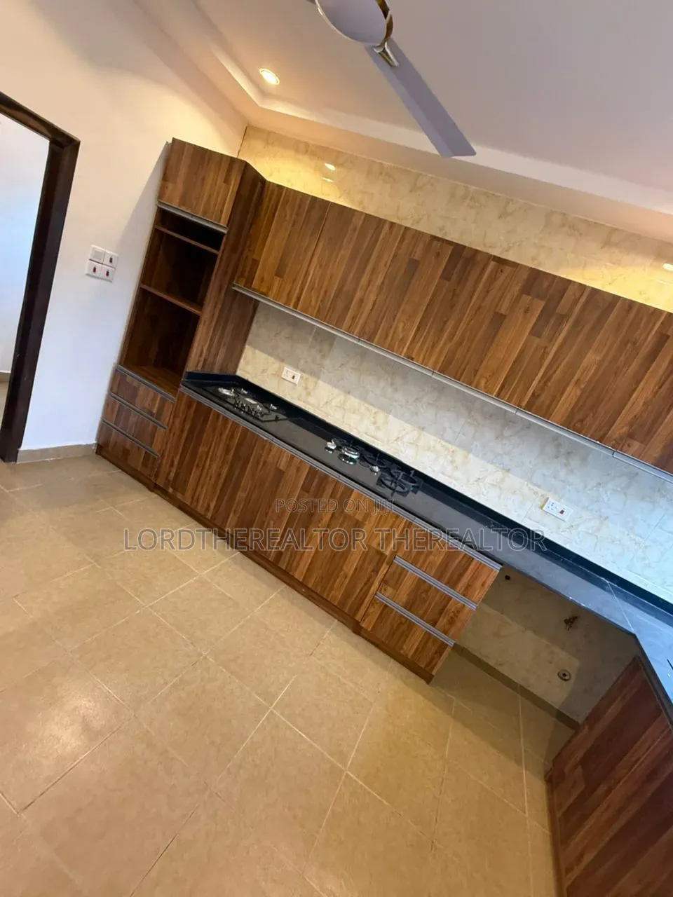 3bdrm House in Pokuase for sale