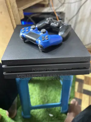 Ps4 Pro Jailbreak Console With 2 Original Controllers