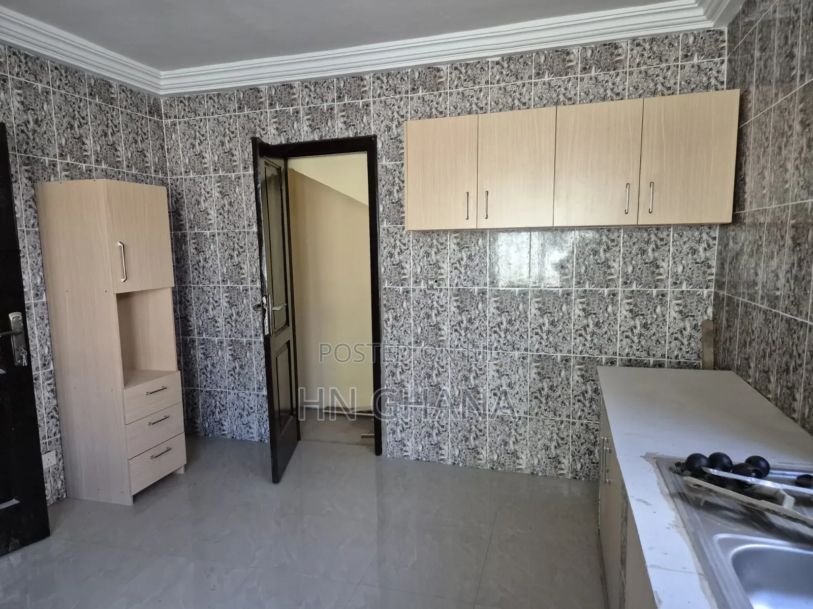 4bdrm House in Teshie for rent
