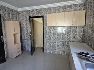 4bdrm House in Teshie for rent