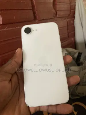 Apple iPhone 16e 128 GB White