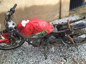 TVS Apache RTR 160 2V 2018 Red
