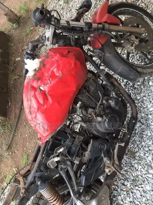 TVS Apache RTR 160 2V 2018 Red