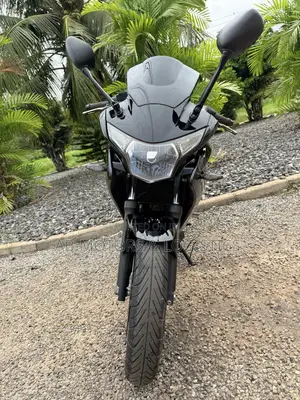 Honda CBR 2012 Black