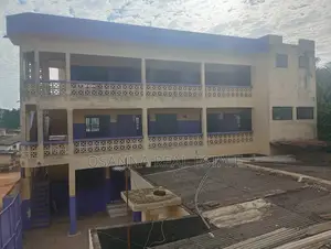 20bdrm Block of Flats in Kwashieman for sale