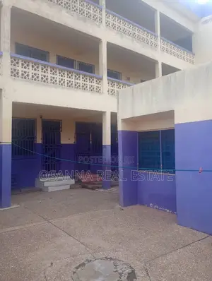 20bdrm Block of Flats in Kwashieman for sale