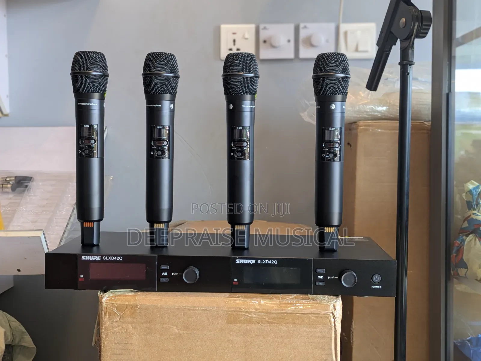 Shure Slxd4 4in1 Digital Wireless Microphone