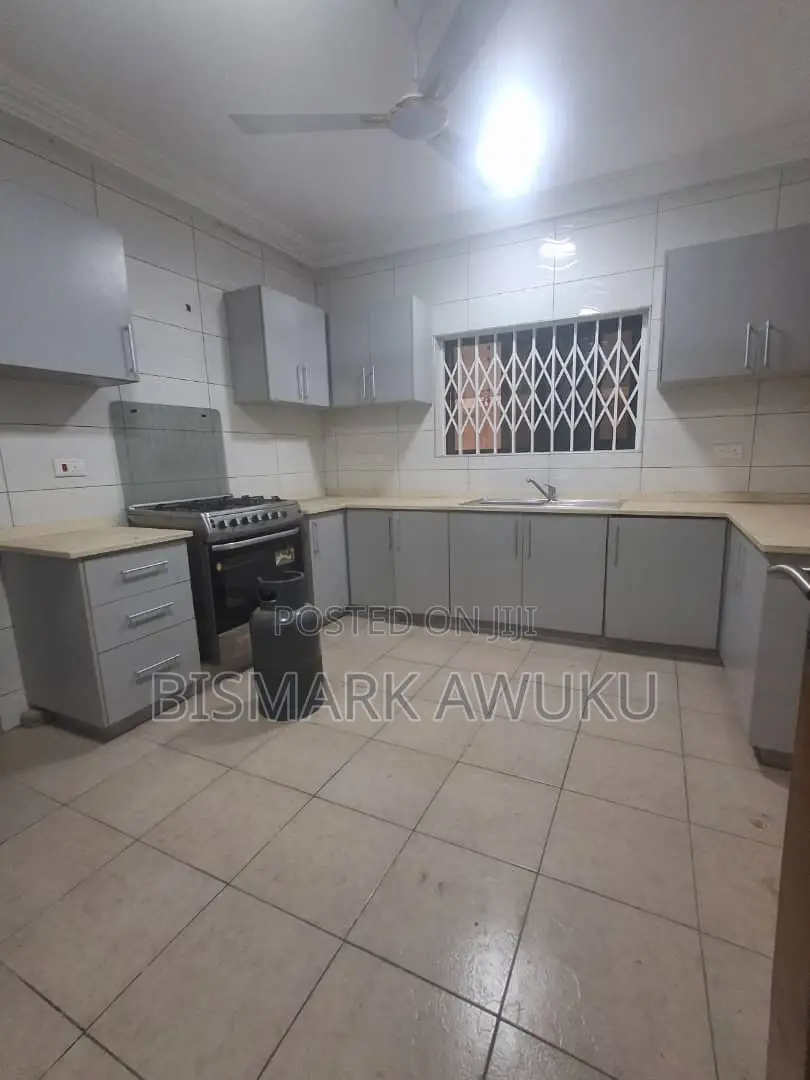 4bdrm House in East Legon for rent
