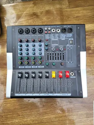 Yamaha 4 Channel Professional Powered Mixer / Amplifier