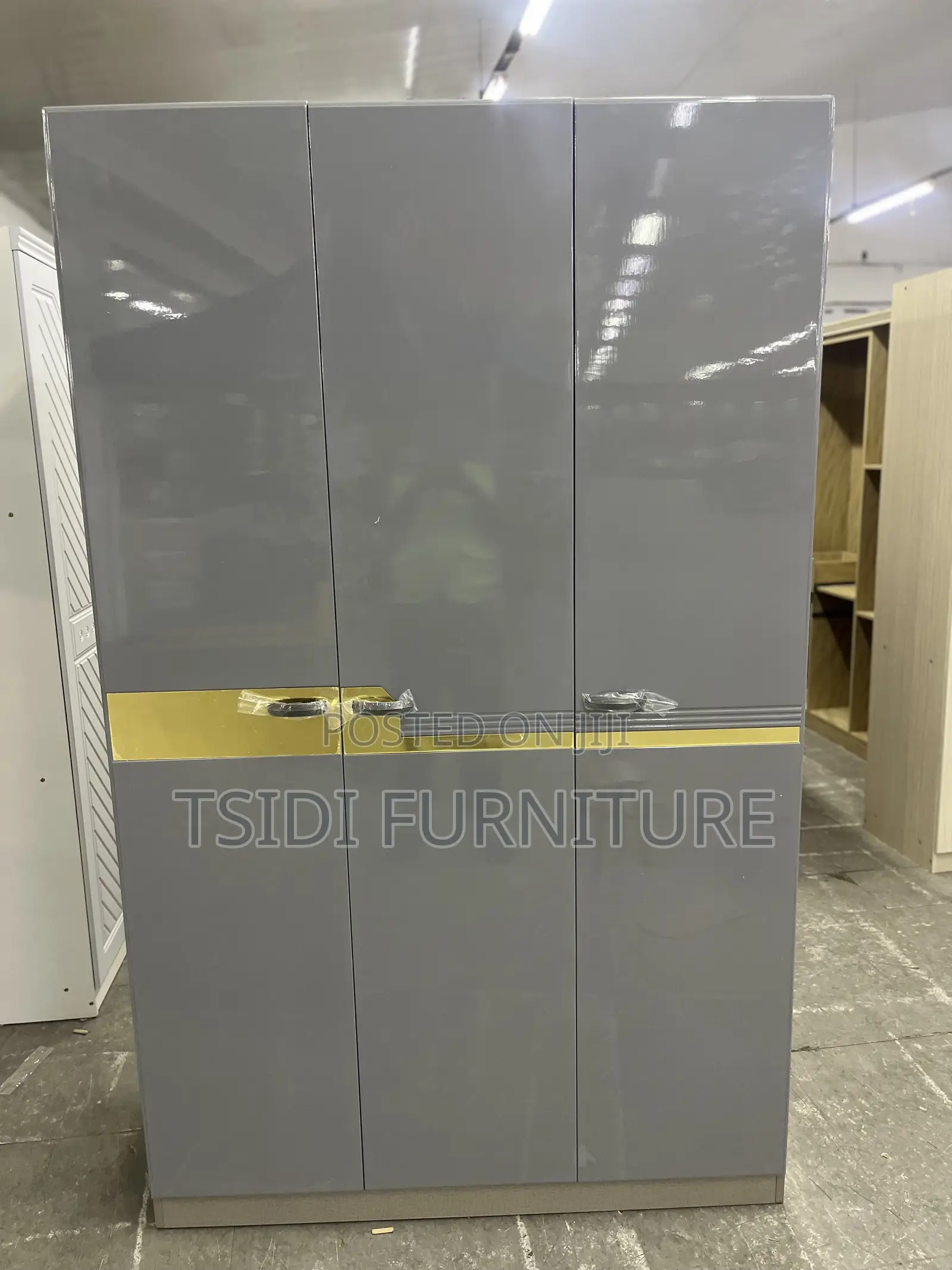 Quality 3in1 Wardrobe 2223