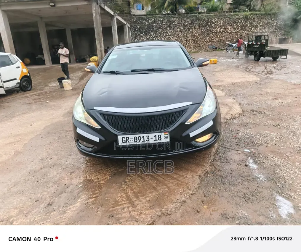 Hyundai Sonata 2013 Black