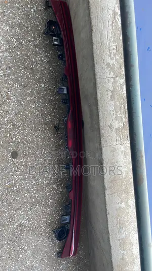 Hyundai Sonata 23 Boot Molding