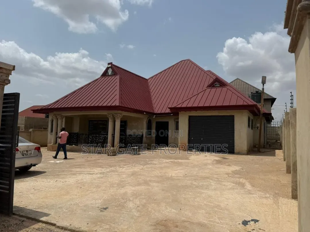4bdrm House in Yabi, On Kwadaso, Kumasi Metropolitan for sale