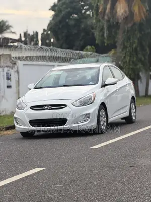 Hyundai Accent SE Sedan 2016 White