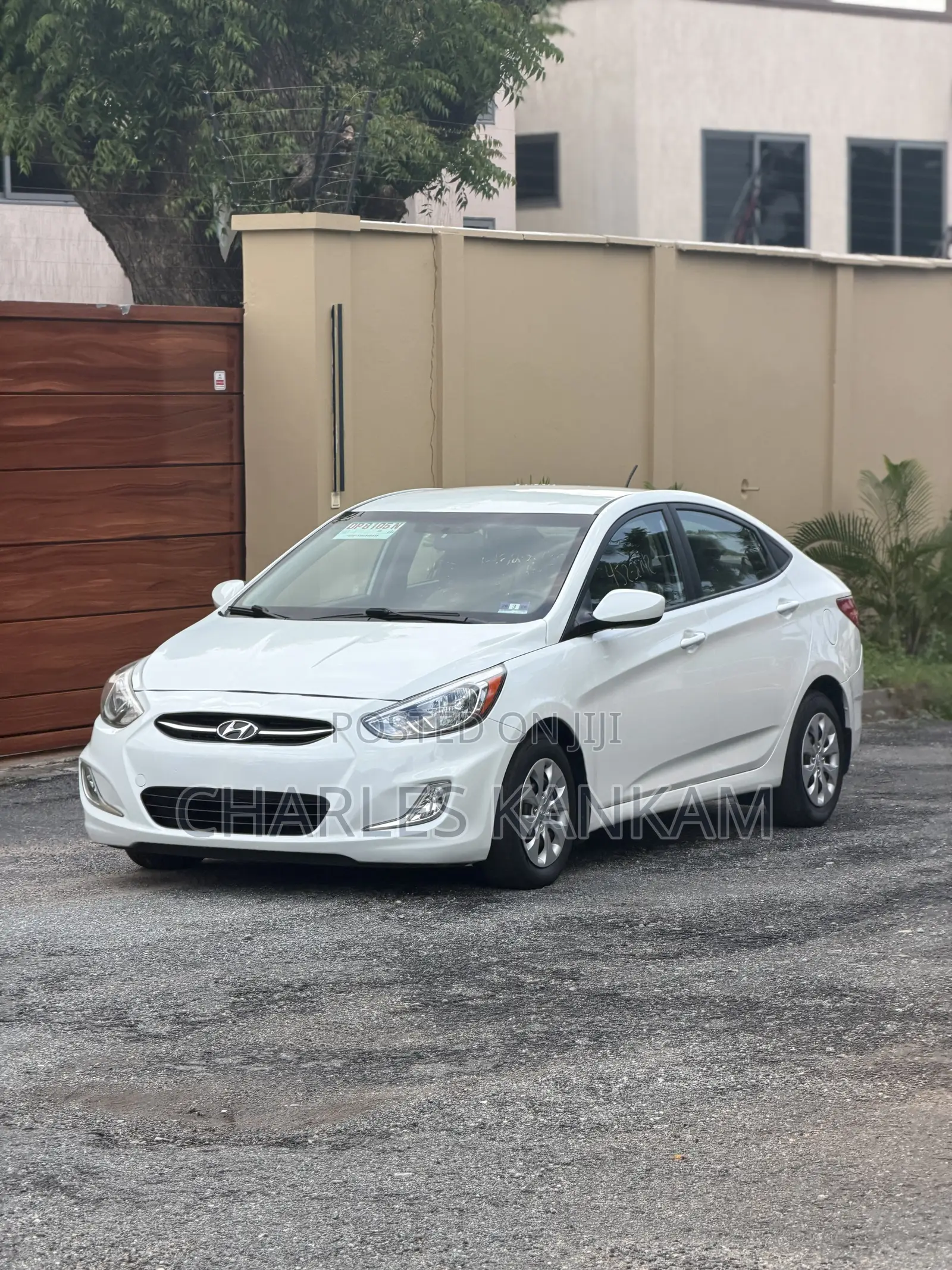 Hyundai Accent SE Sedan 2016 White