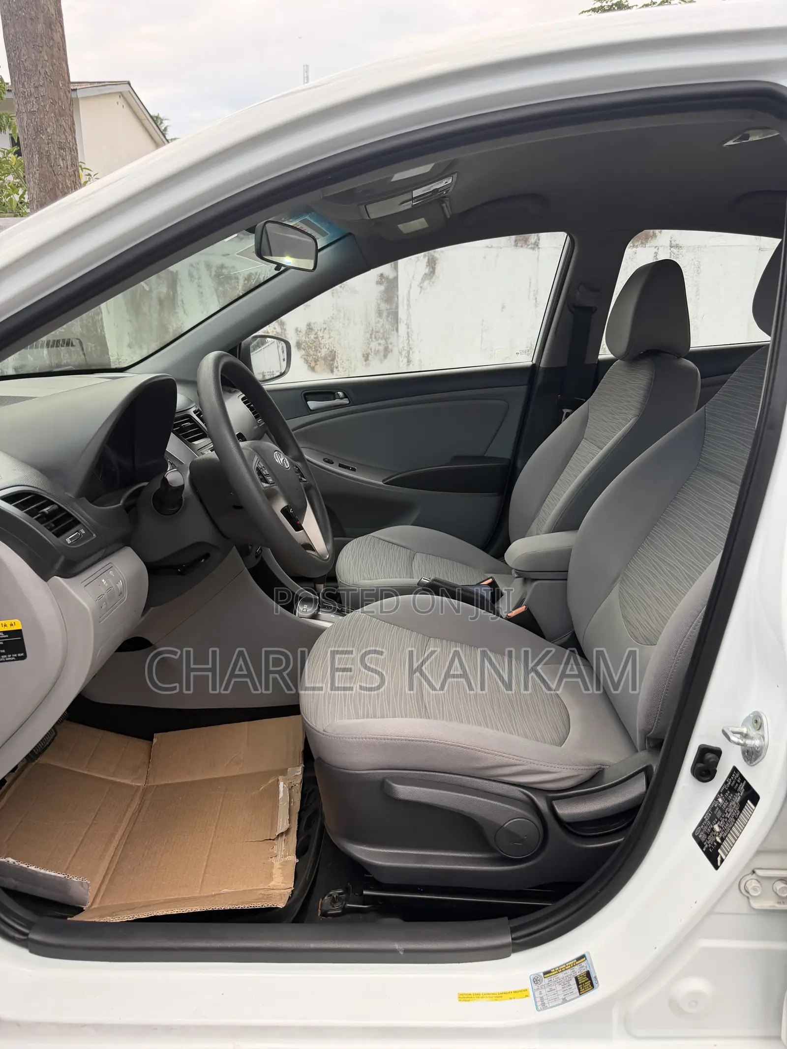 Hyundai Accent SE Sedan 2016 White