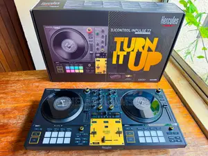Brand New Hercules Dj Control Inpulse T7 Premium Bundle