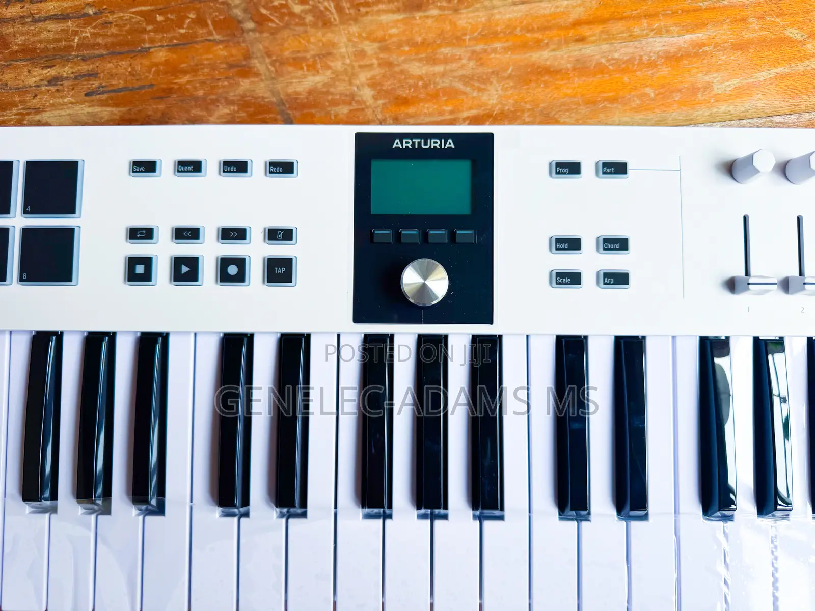 Brand New Original Arturia Keylab Essential 61 Mk3 White Bundle